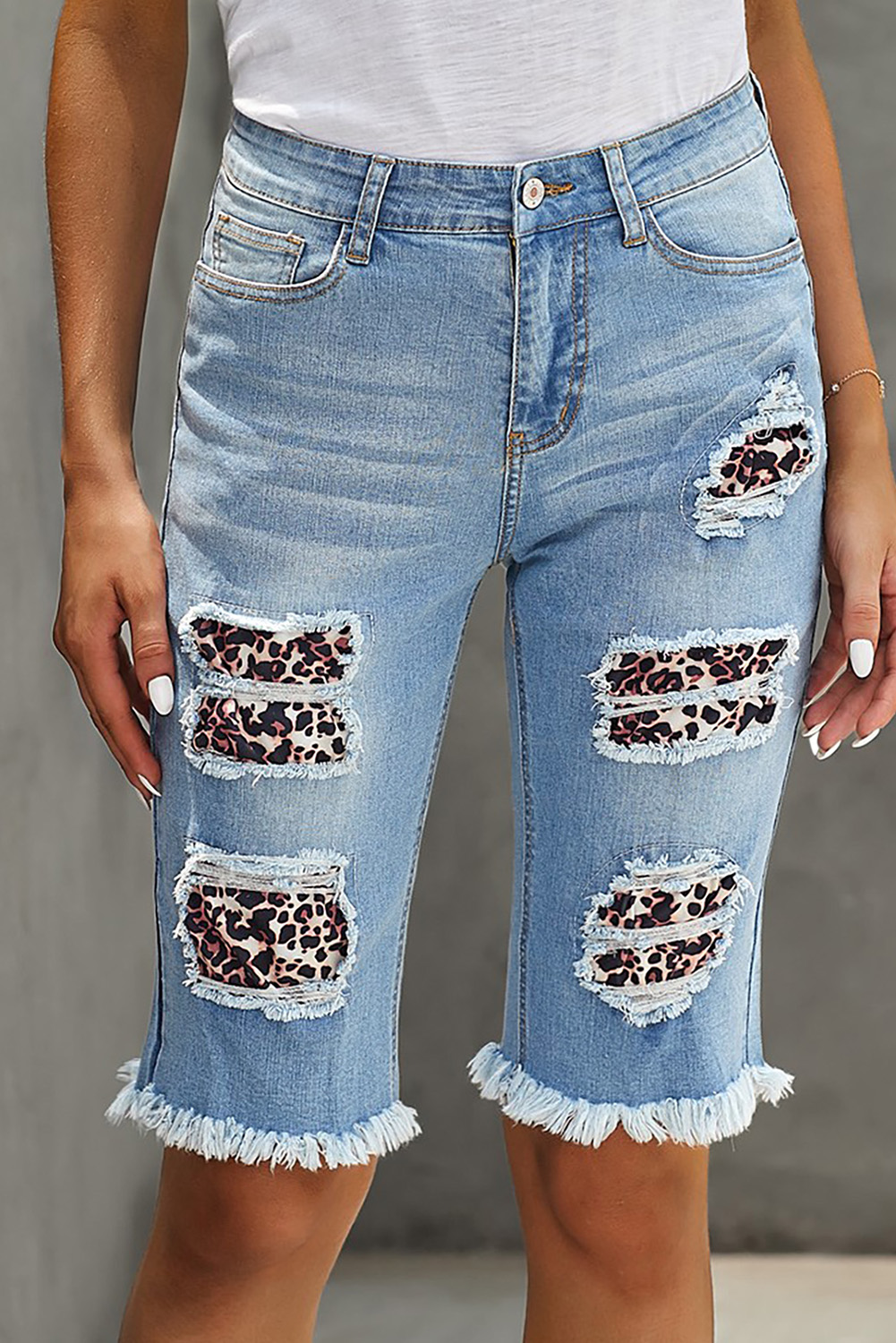 Dropshipping Light Blue Leopard PATCHES Ripped Mid Rise Denim Shorts 