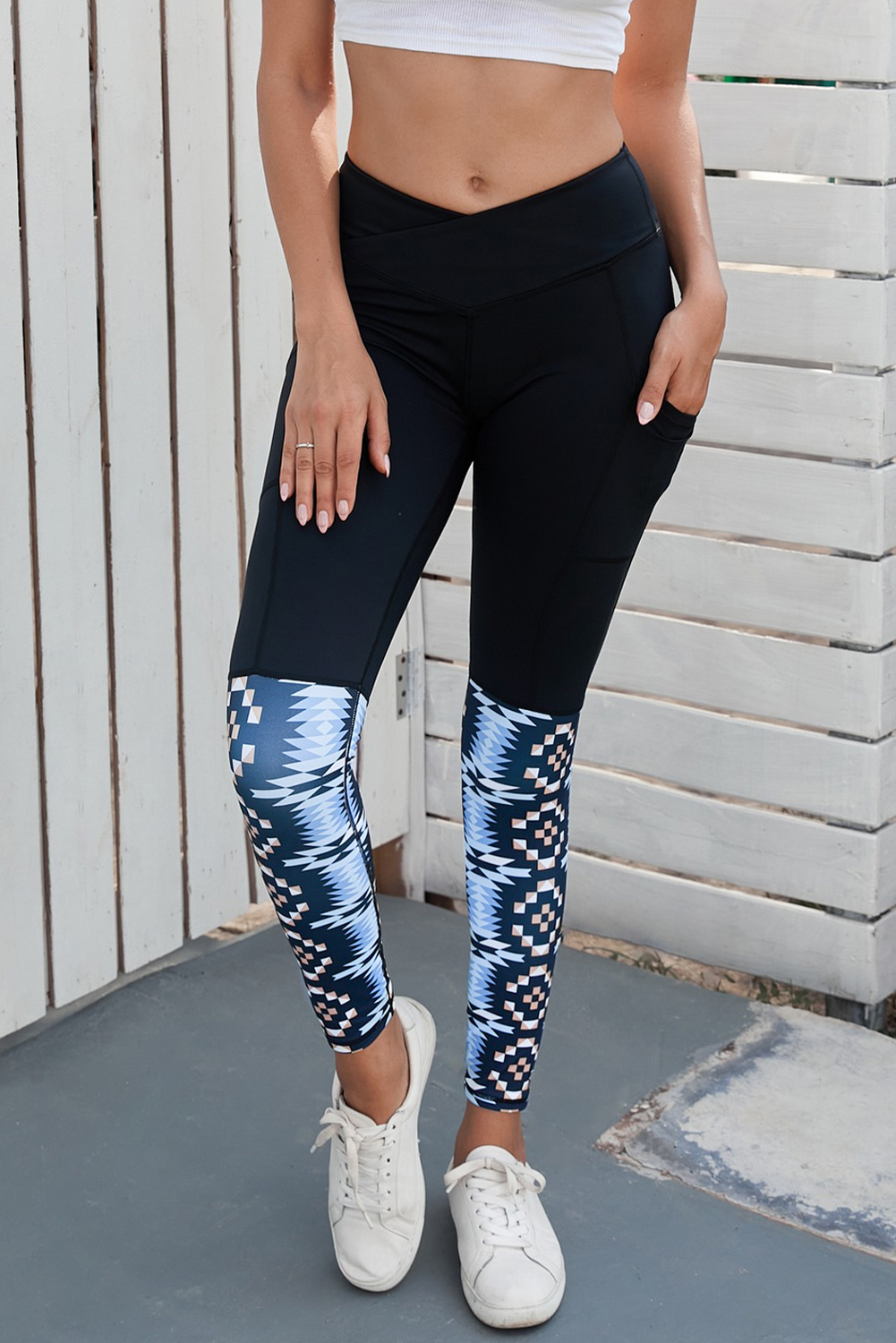 Dropshipping Black Yoga Crossover Aztec Print Patchwork High Waisted LEGGINGS