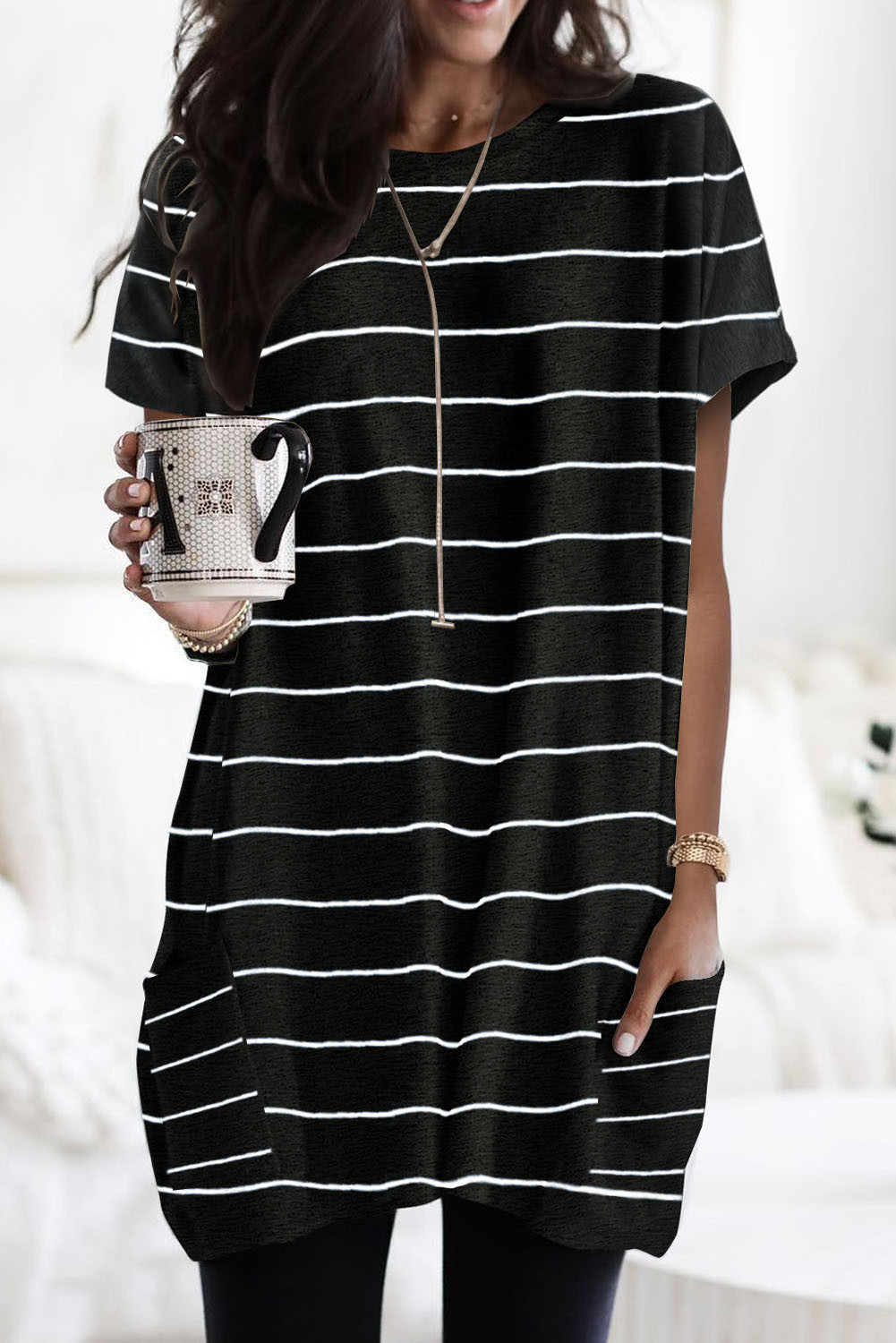Black Striped Print Side Pockets Short Sleeve Tunic Top
