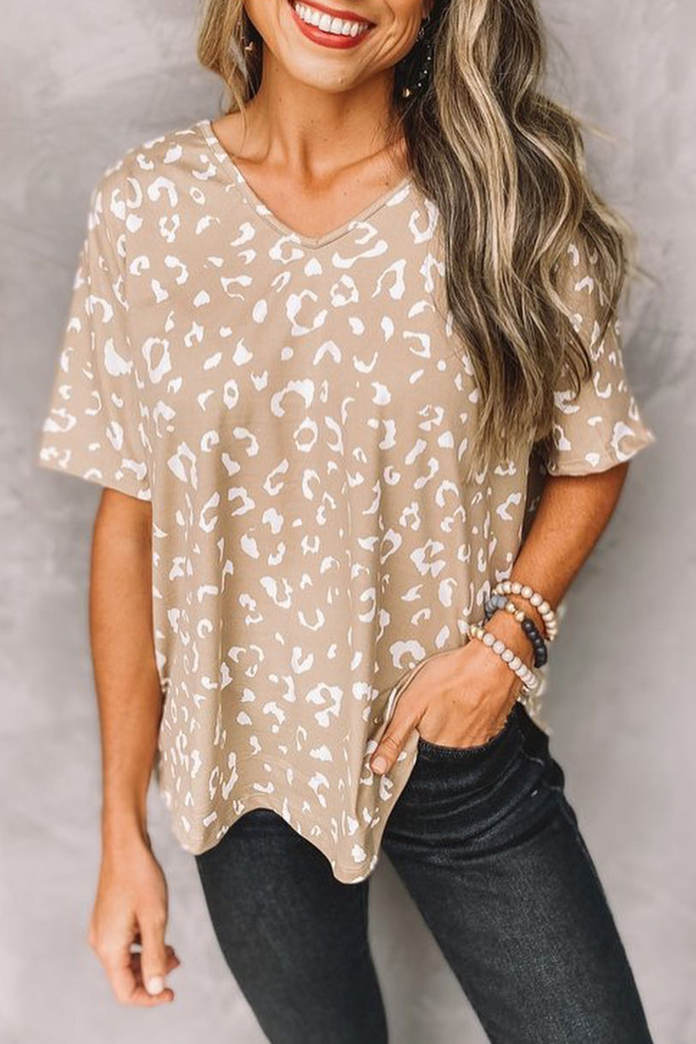 Shewin Wholesale Clothing Suppliers Apricot Leopard Print V Neck Loose T SHIRT