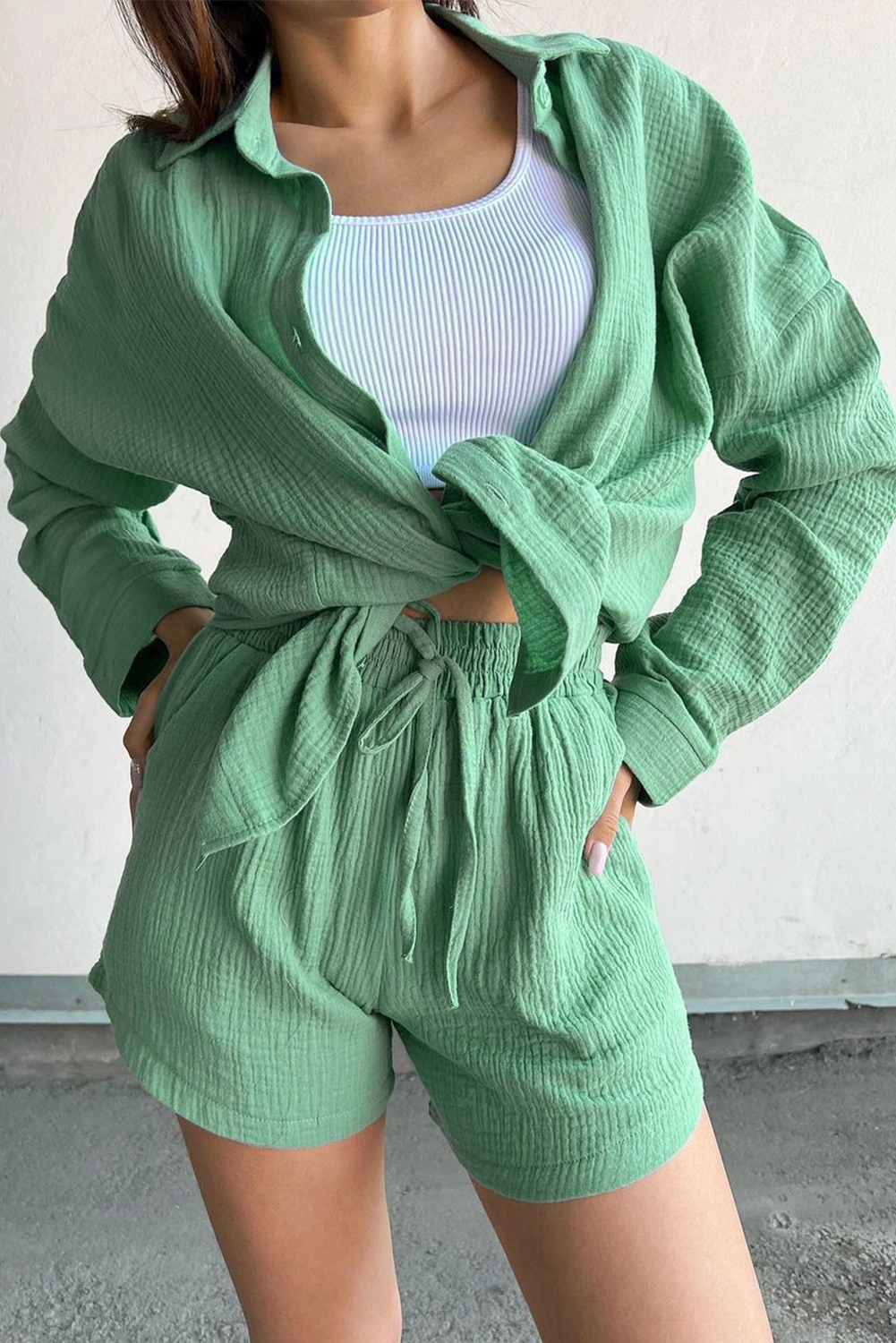 Shewin Wholesale Apparel Vendors Green Textured Shirt & Wide Leg SHORTS Two Piece SHORTS Set