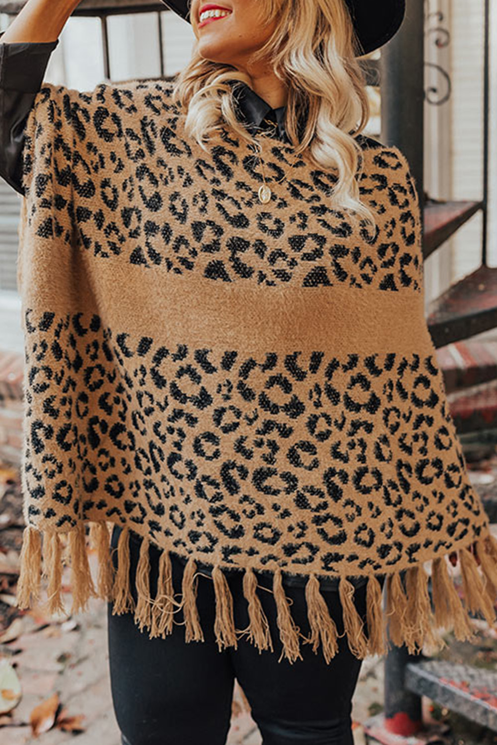 Shewin Wholesale Leopard Plus Size Tasseled Hem Draped PONCHO