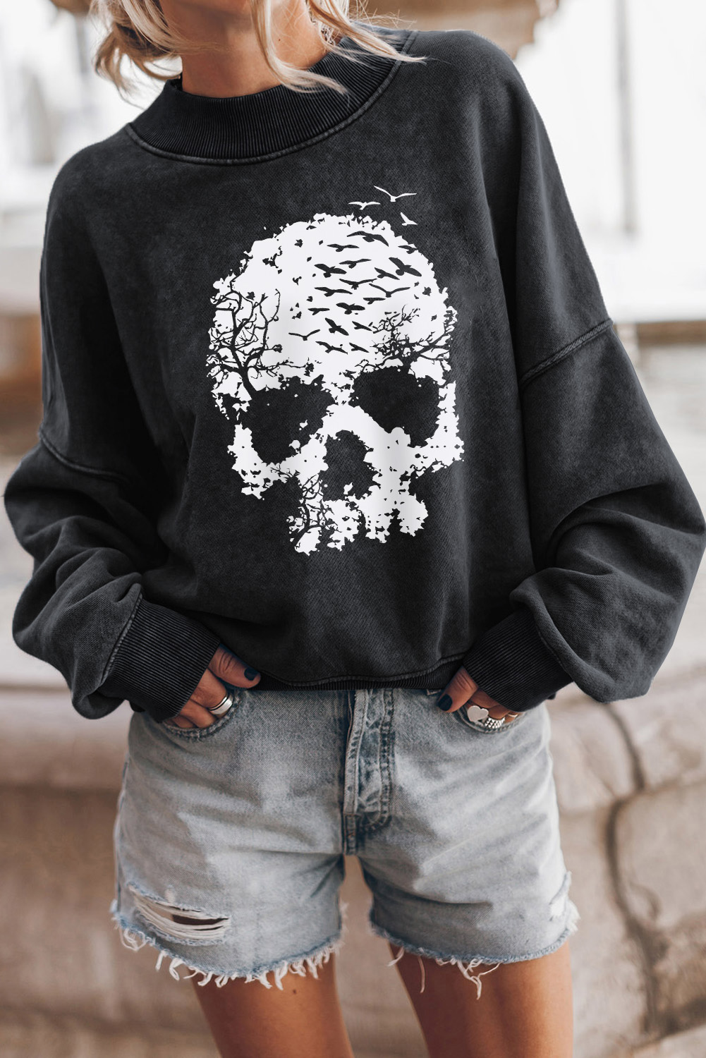 Black Scenery SKULL Halloween Graphic Drop Shoulder Sweatshirt