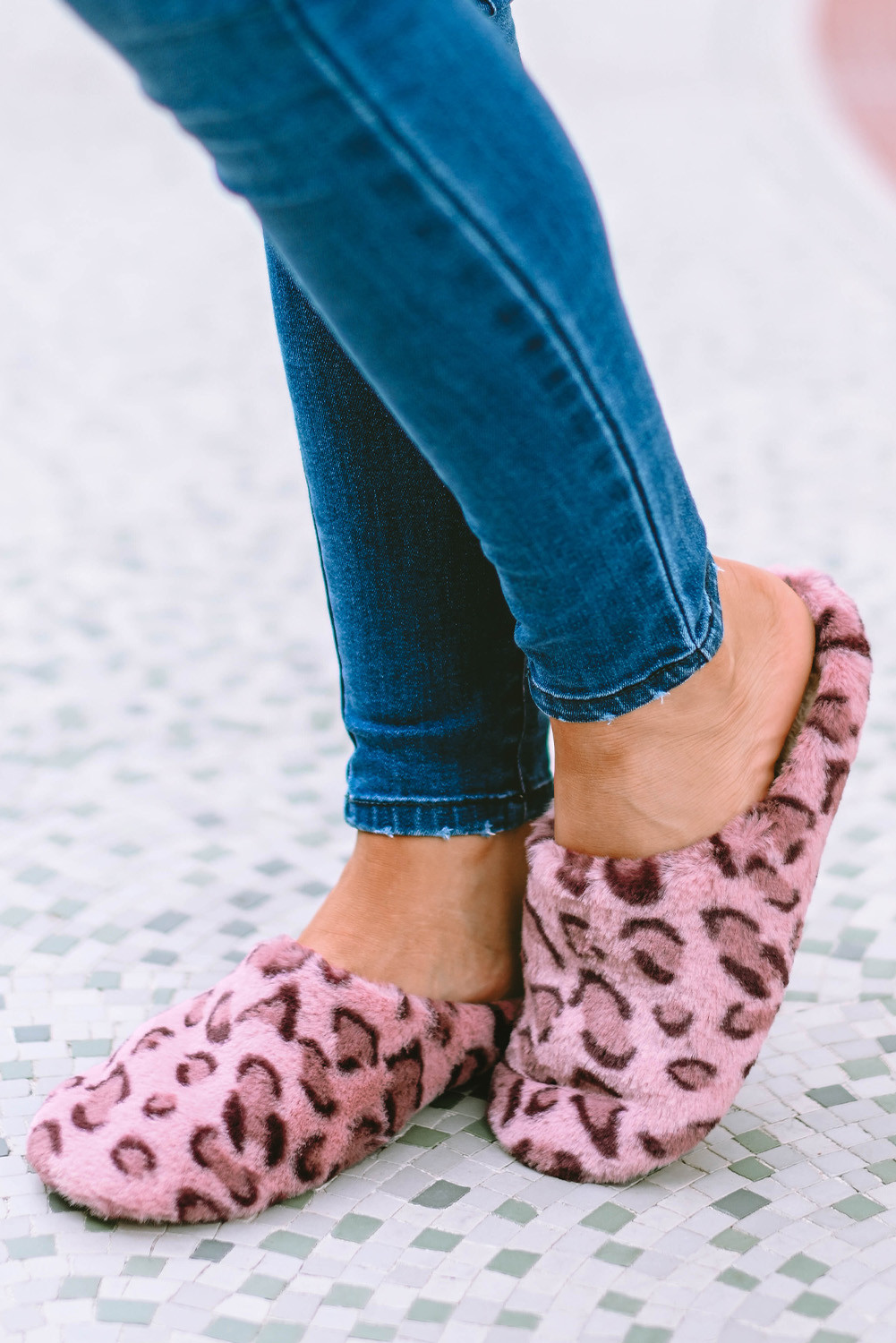 Dark Pink Leopard Print Fuzzy Home Slippers