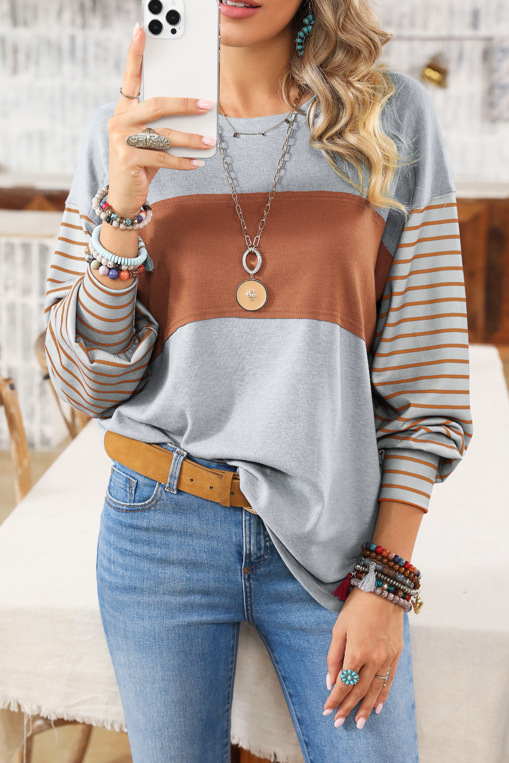 Shewin Wholesale WESTERN Clothes Gray Colorblock Striped Bishop Sleeve Side Slits Top