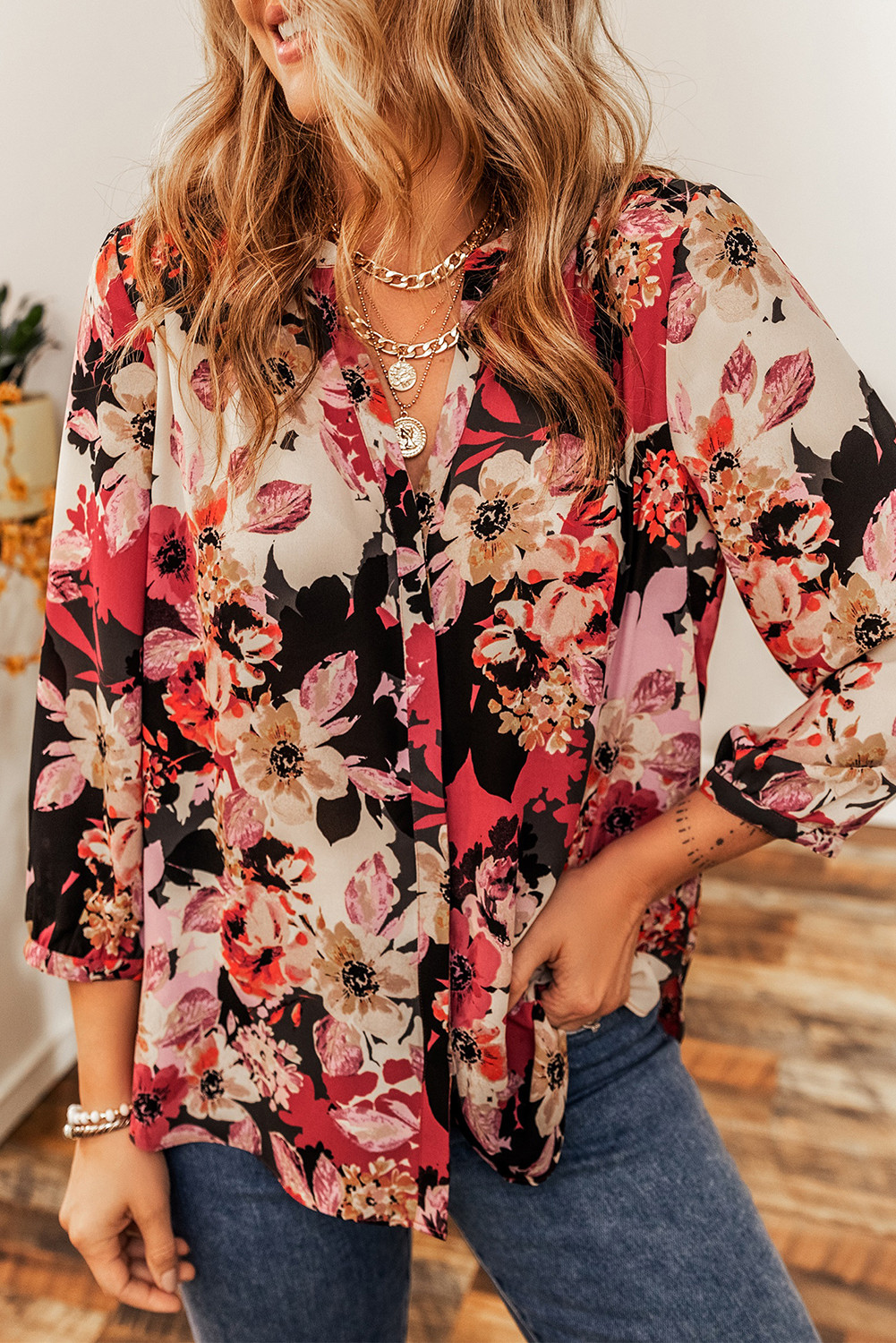 Red Floral Print Casual V Neck Bracelet Sleeve Shirt