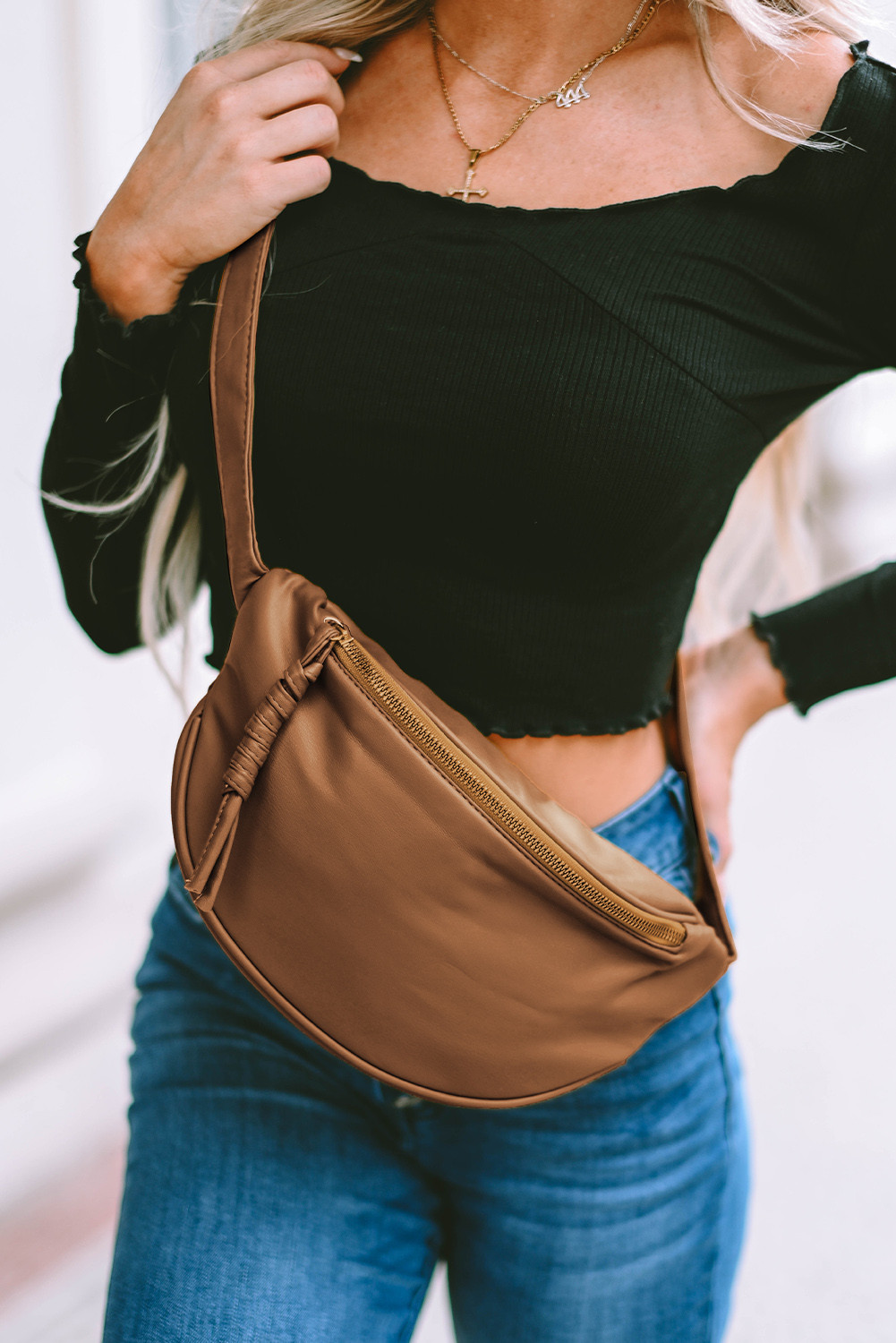 Ginger Faux Leather Tassel Zipper Shoulder Bag