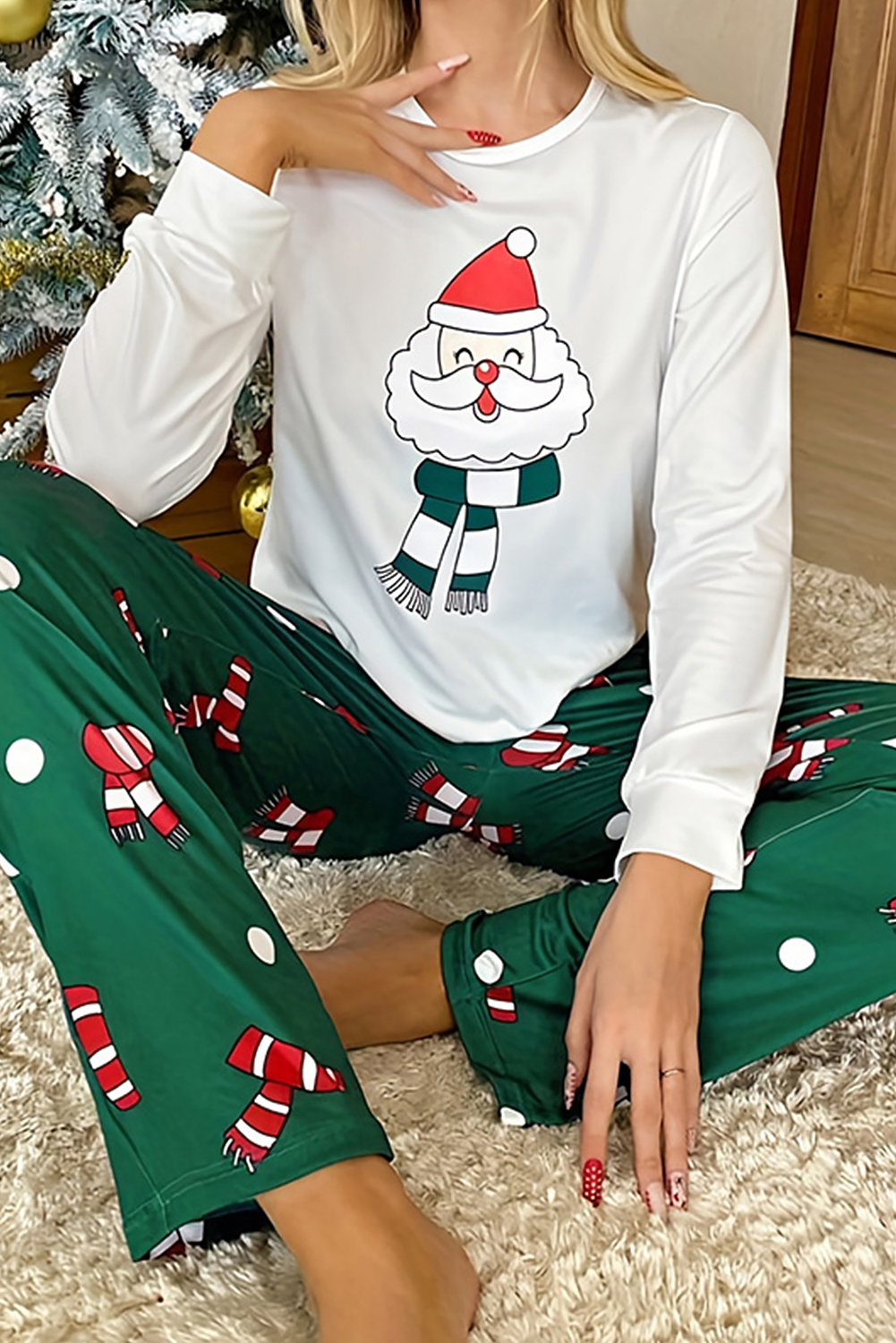 Shewin Wholesale Southern White Christmas Santa Claus Top & Green Pants PAJAMAS Set