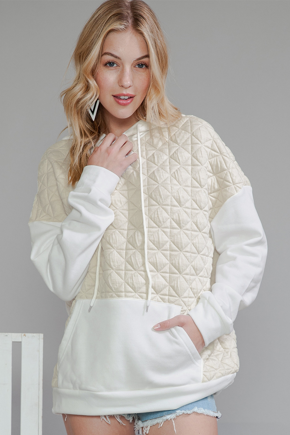 Beige Drop Shoulder Kangaroo Pocket Patchwork Quilted Hoodie