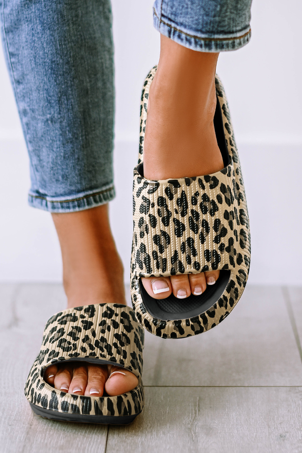 Black Leopard Print Open Toe Thick Flat Slides Shoes