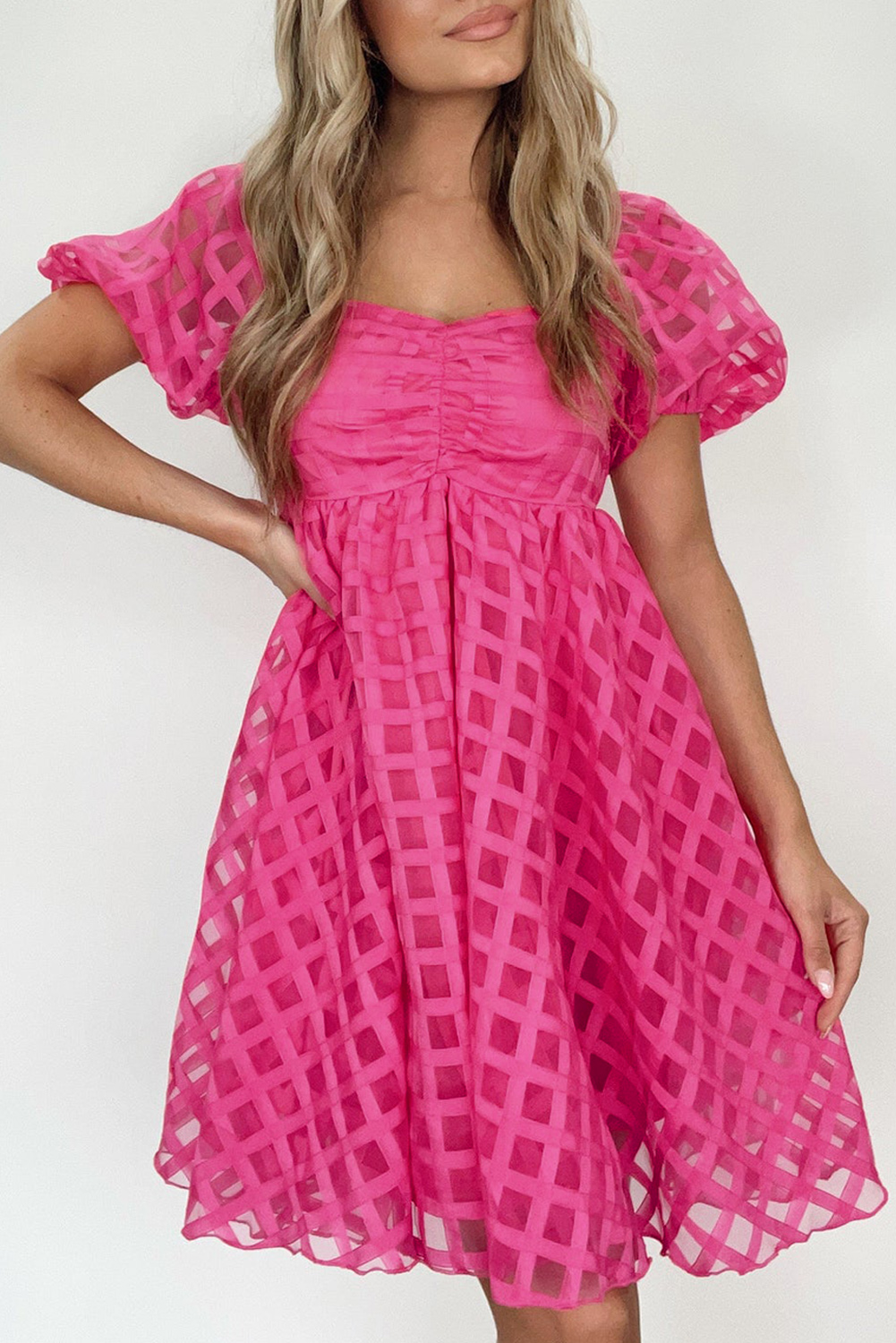 Shewin Wholesale Summer Strawberry Pink Checkered Puff Sleeve Babydoll Dress
