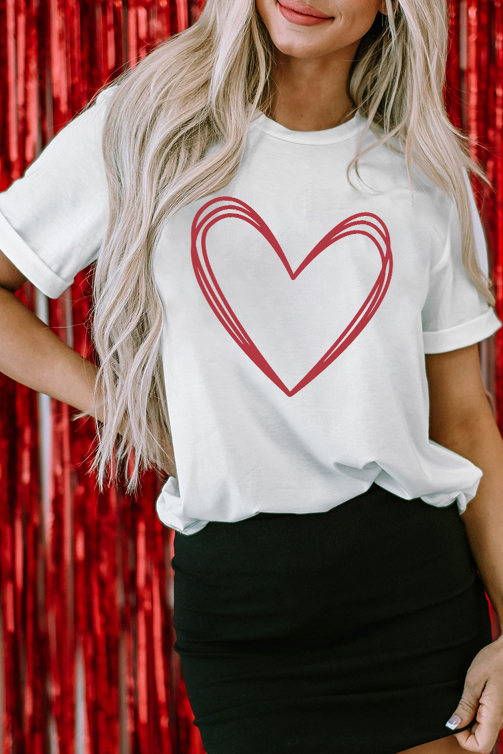Shewin Wholesale Dropship White Repeated Heart Shape Sketch VALENTINEs Graphic Tee