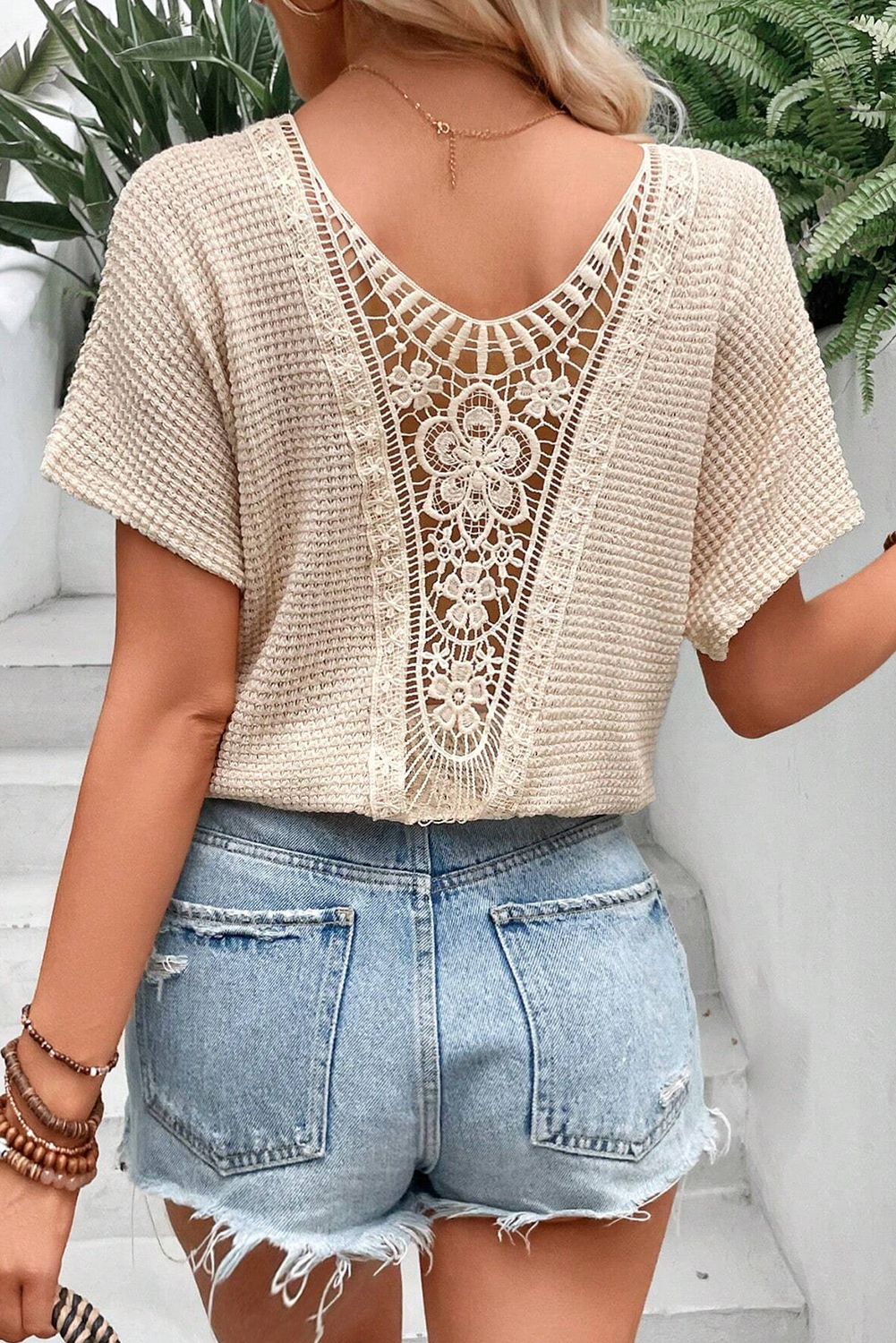  Oatmeal Guipure Lace Splicing Back Waffle Textured T-SHIRT