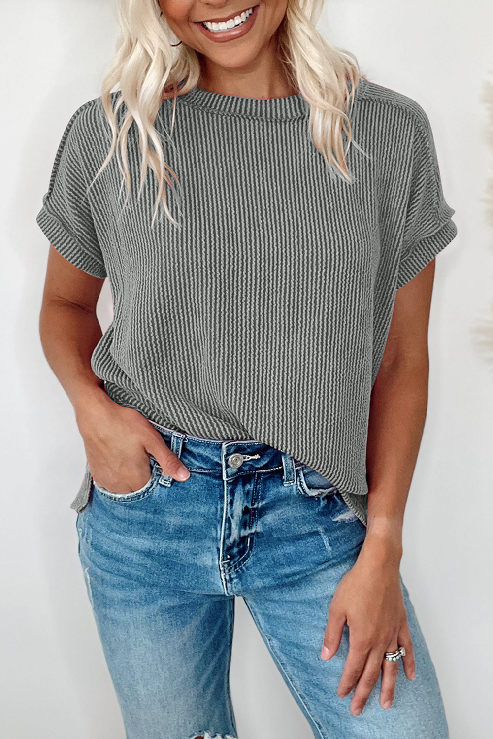 Shewin Wholesale Dropshippers Medium Grey Ribbed Knit Exposed Seam Round Neck T-SHIRT