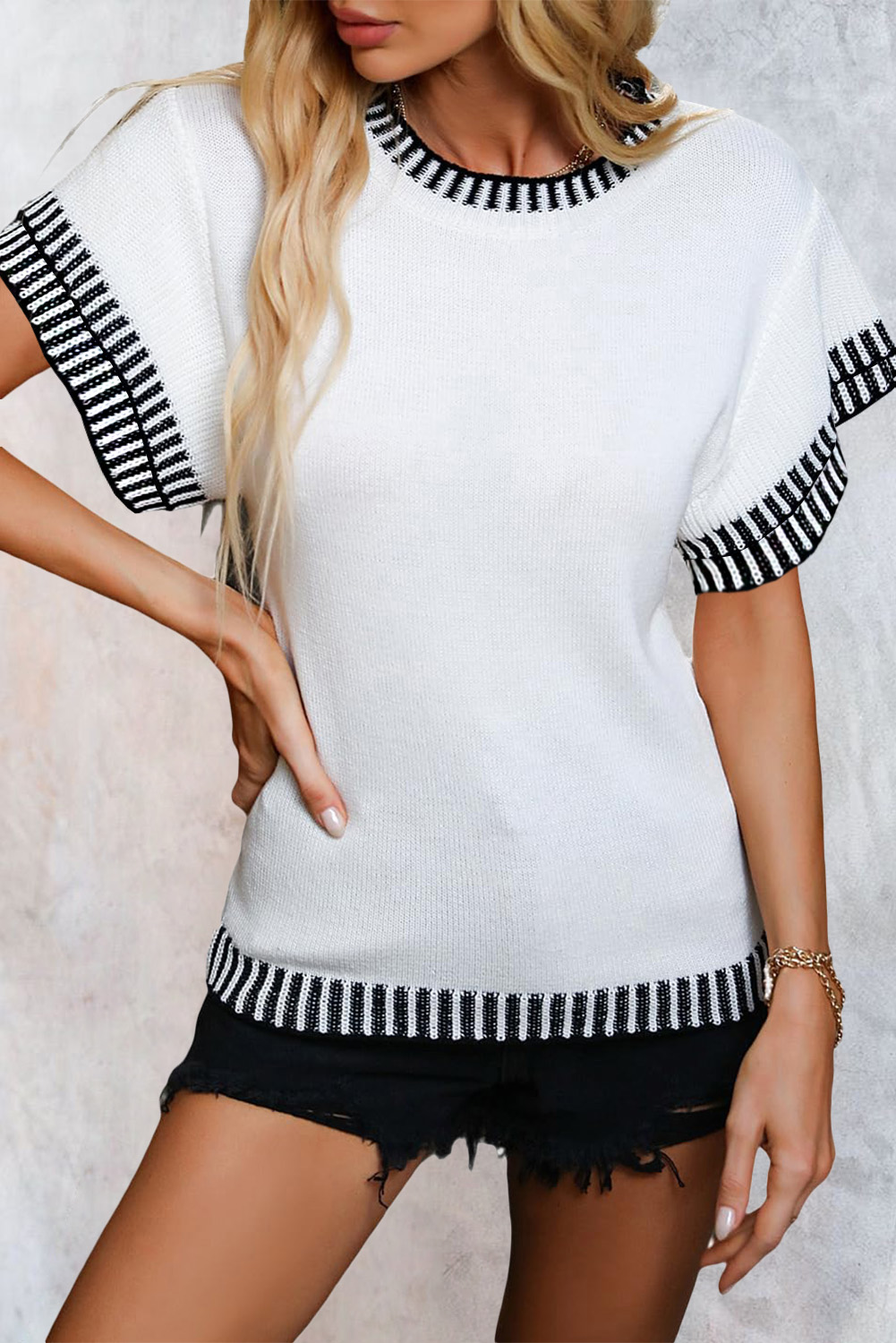 White Contrast Trim Round Neck Batwing Sleeve Knitted T SHIRT