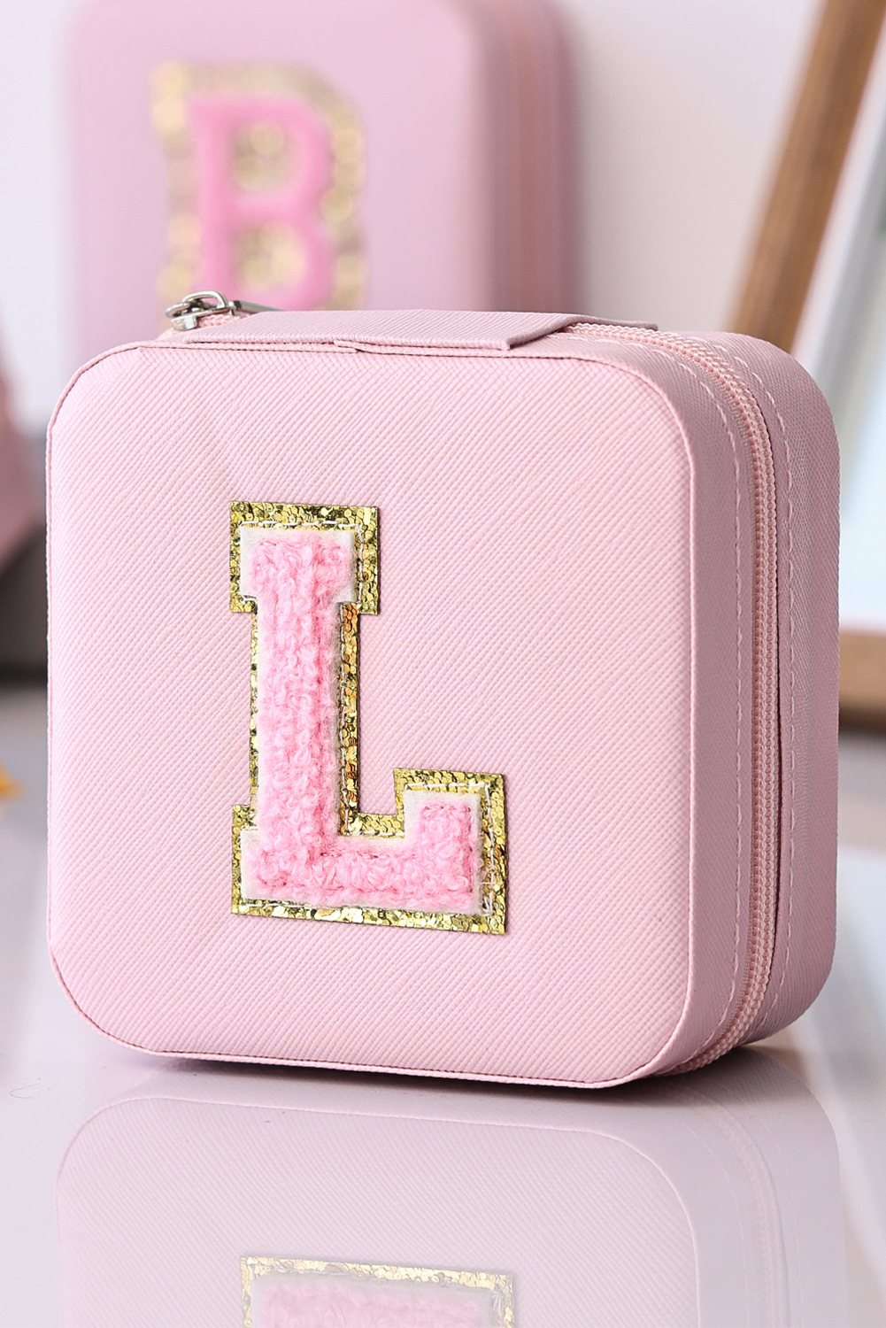 Pink Chenille Initial L Portable JEWELRY Case