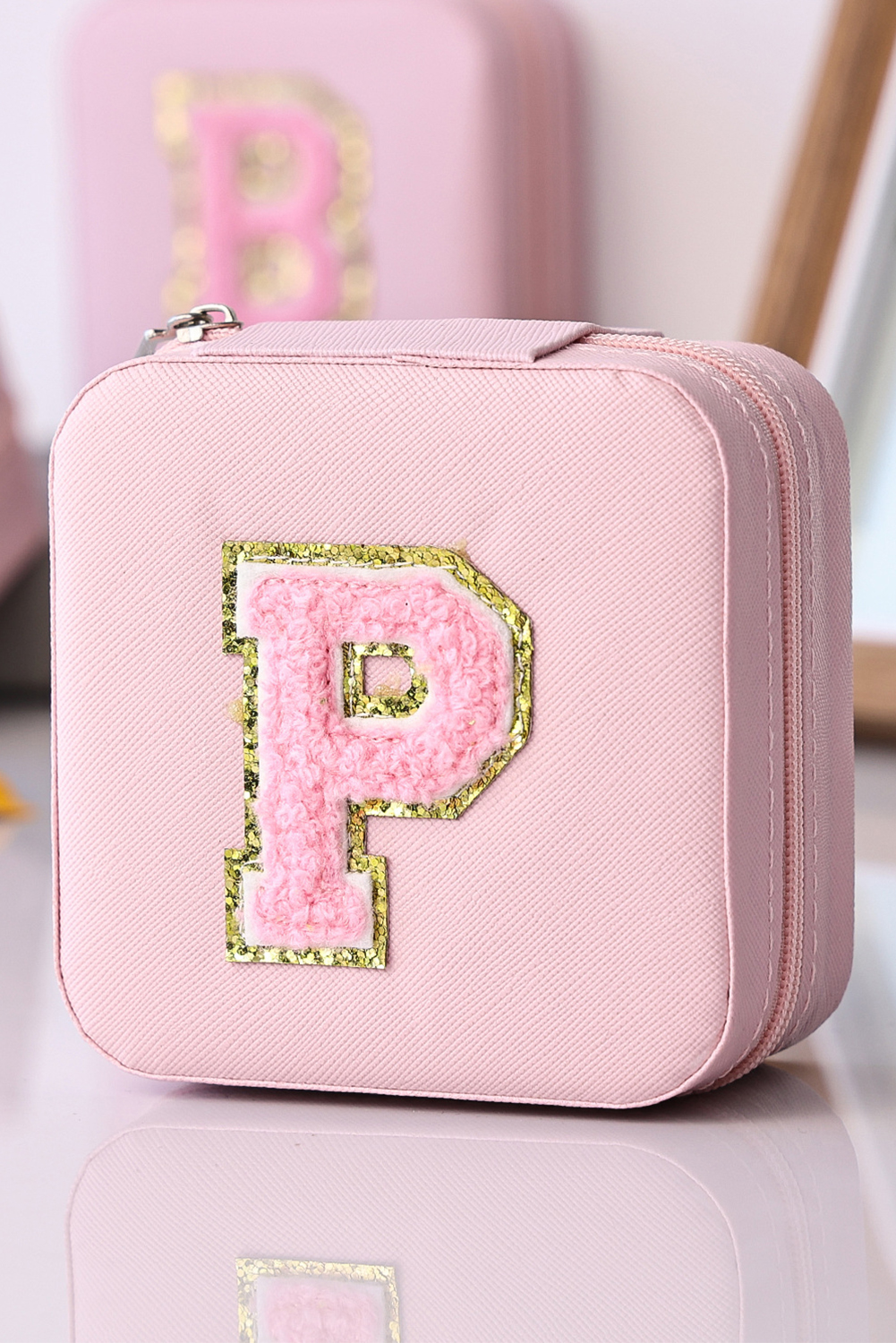 Shewin Wholesale Distributor Pink Chenille P Patch Small JEWELRY Box