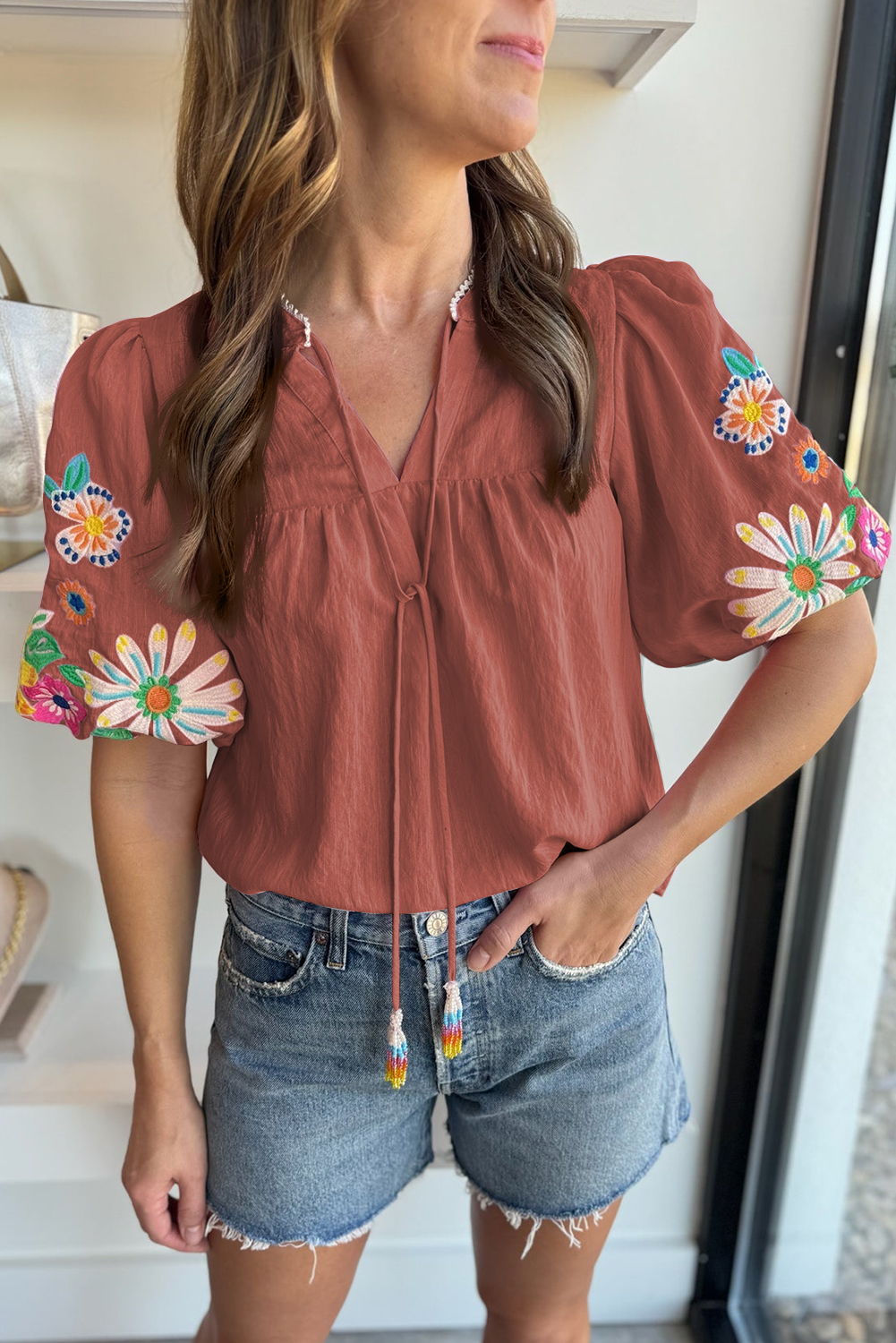 Shewin Wholesale Clothes Mineral RED Floral EmbroideRED Puff Sleeve Split Neck Blouse