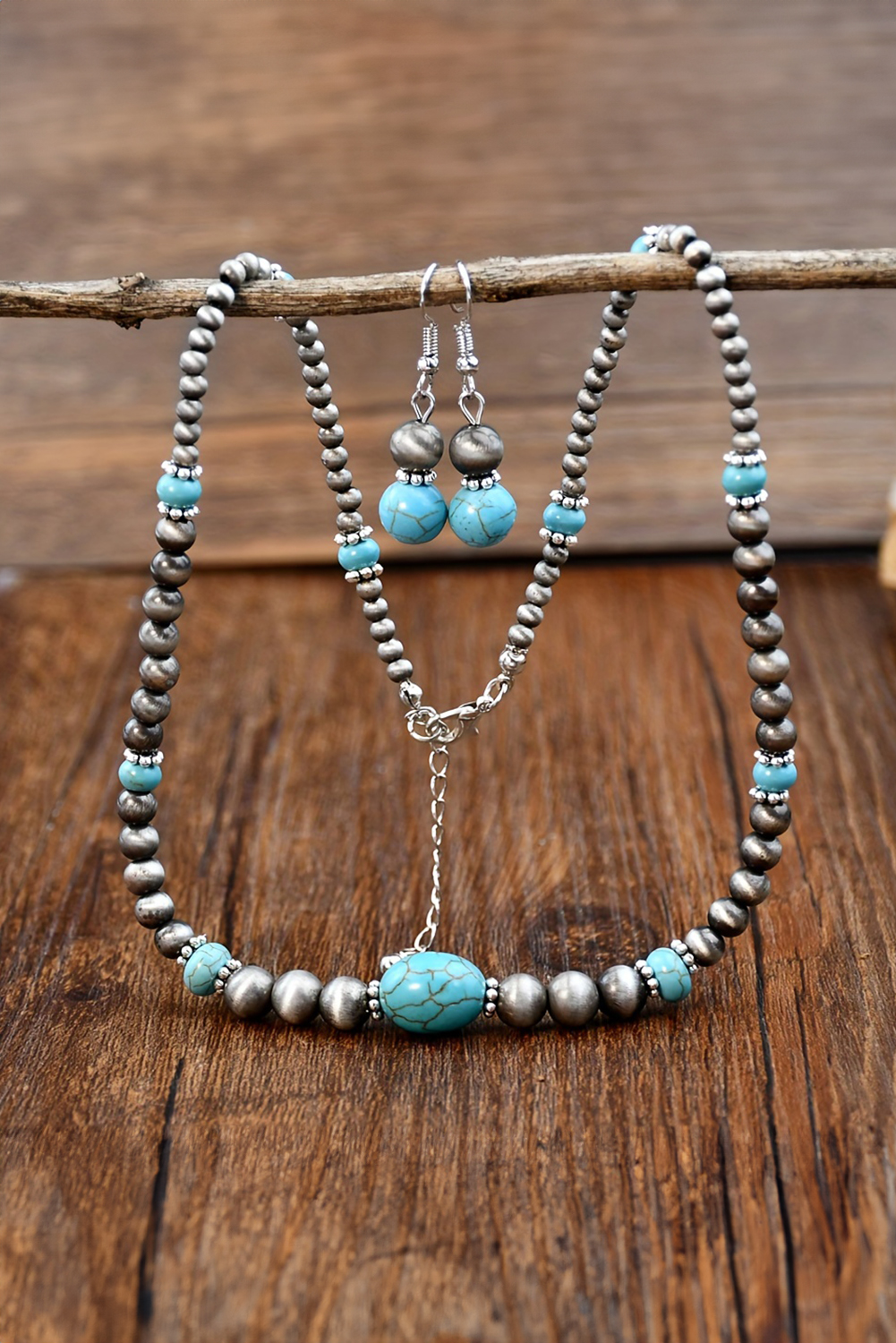 Silvery Turquoise Beaded NECKLACE and Earring Set