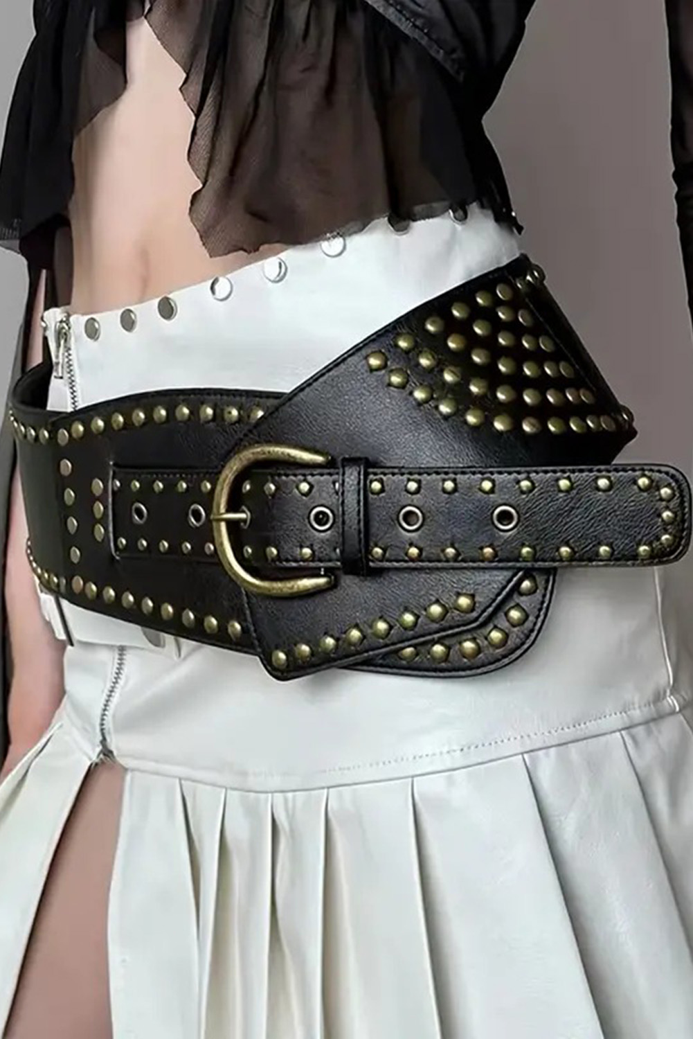 Shewin Wholesale Chic Female Black Rivet Decor METAL Buckle Triangle Shape Belt