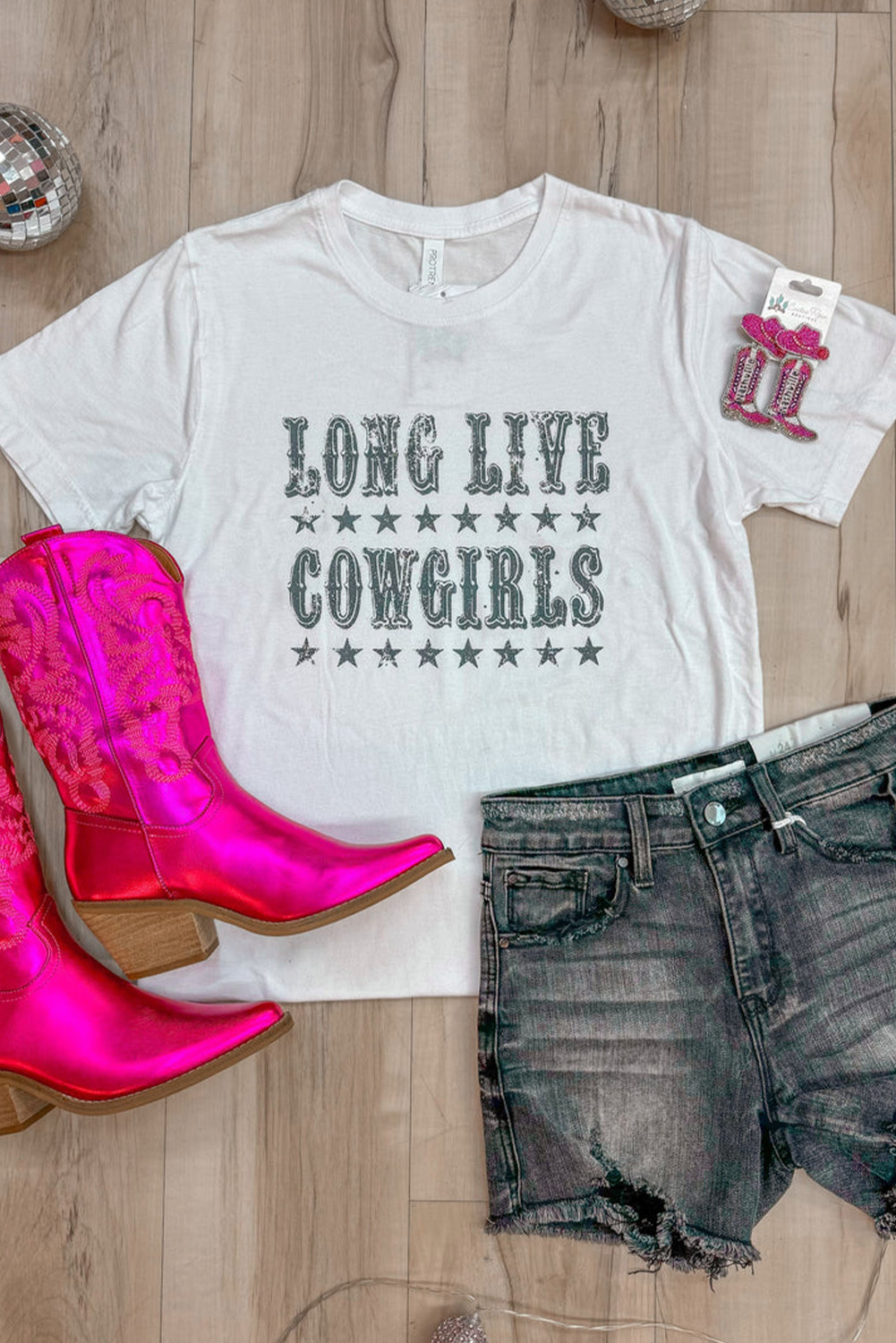 WhitE LEttEr STAR GrAphic CrEw NEck T Shirt