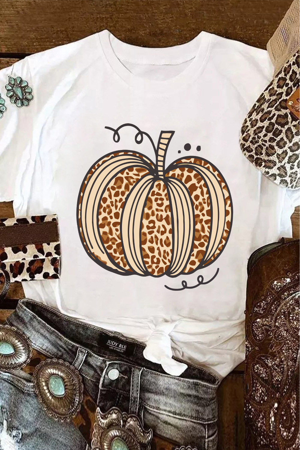 Shewin Wholesale High Quality White HALLOWEEN Leopard Pumpkin Graphic Crewneck T Shirt