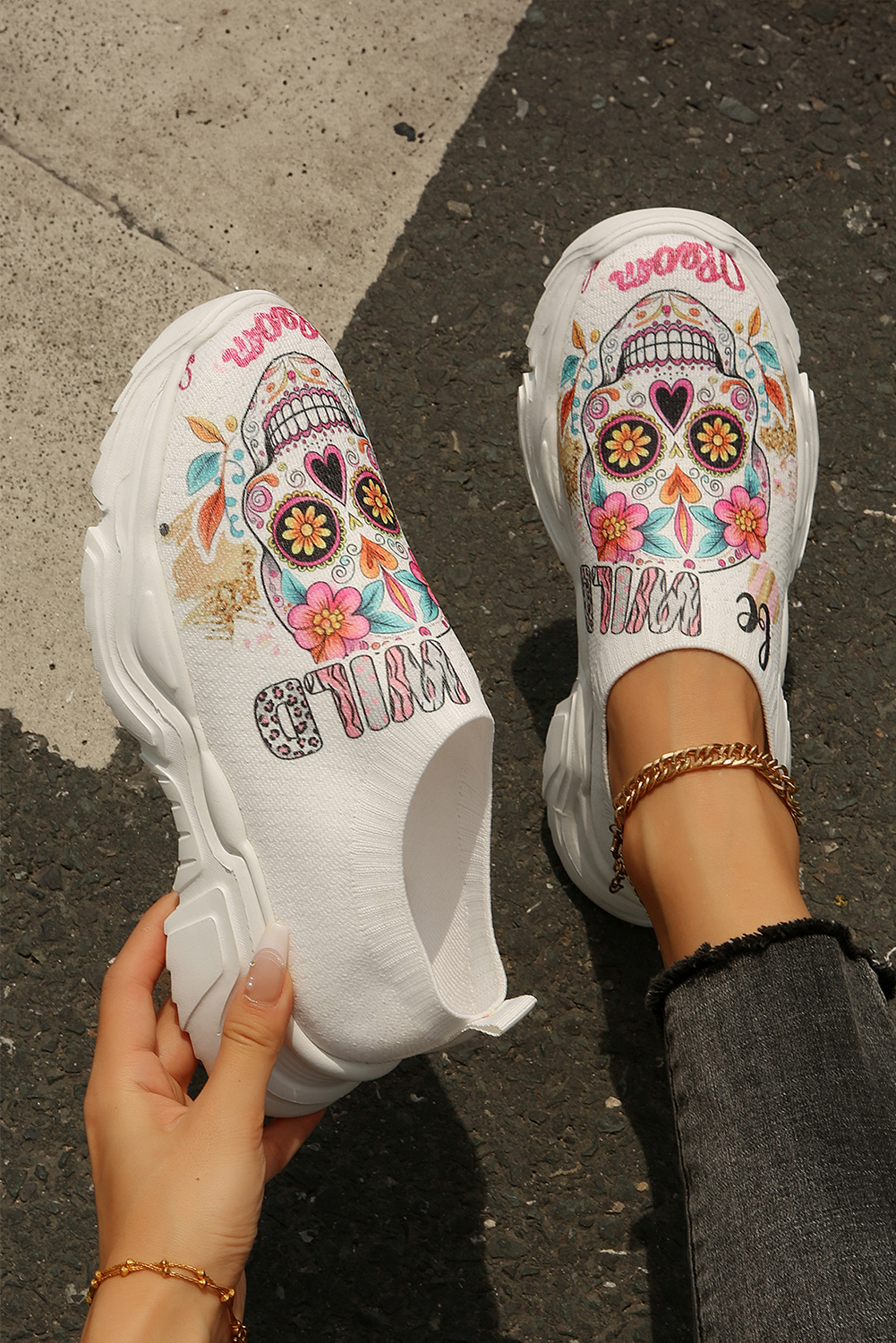 Shewin Wholesale Stores White Halloween Floral SKULL Printed Slip-On Flat Sneakers