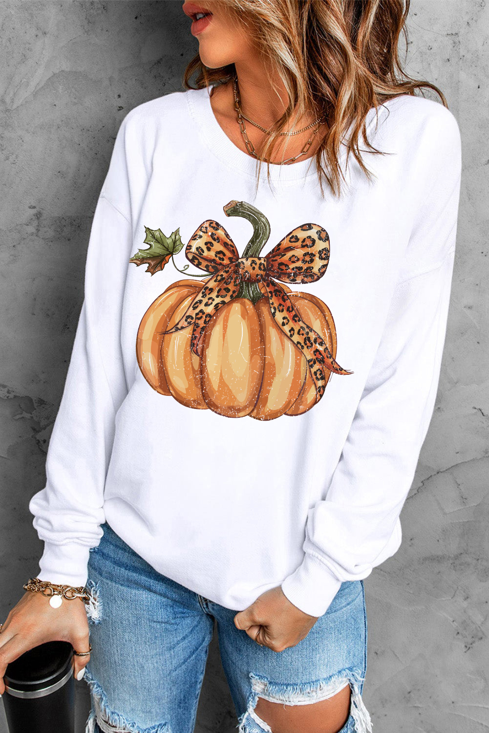 Shewin Wholesale Custom Logo Beige Leopard Bowknot Pumpkin Graphic Crewneck SWEATSHIRT