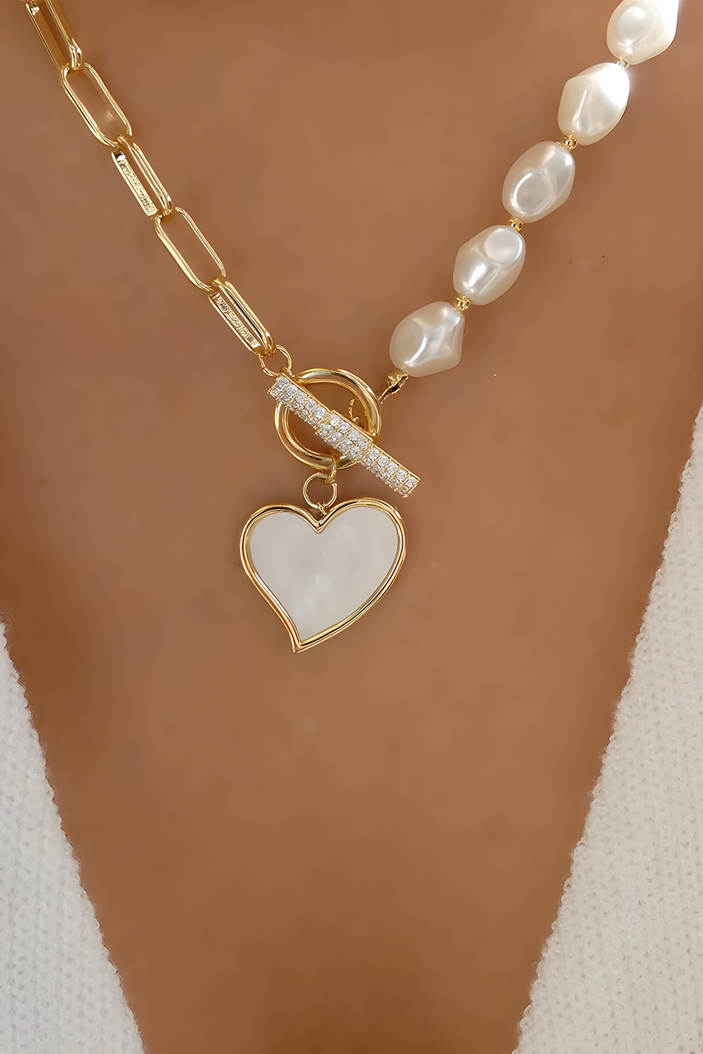 Gold Heart Shape Pendant Rhinestone Pearl Chain NECKLACE