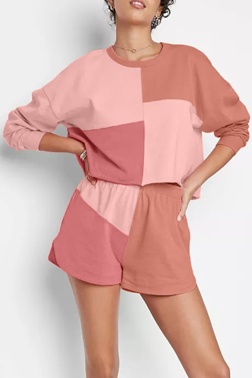 Shewin Wholesale Fashion Peach Blossom Colorblock Long Sleeve Top & Pocketed SHORTS Set