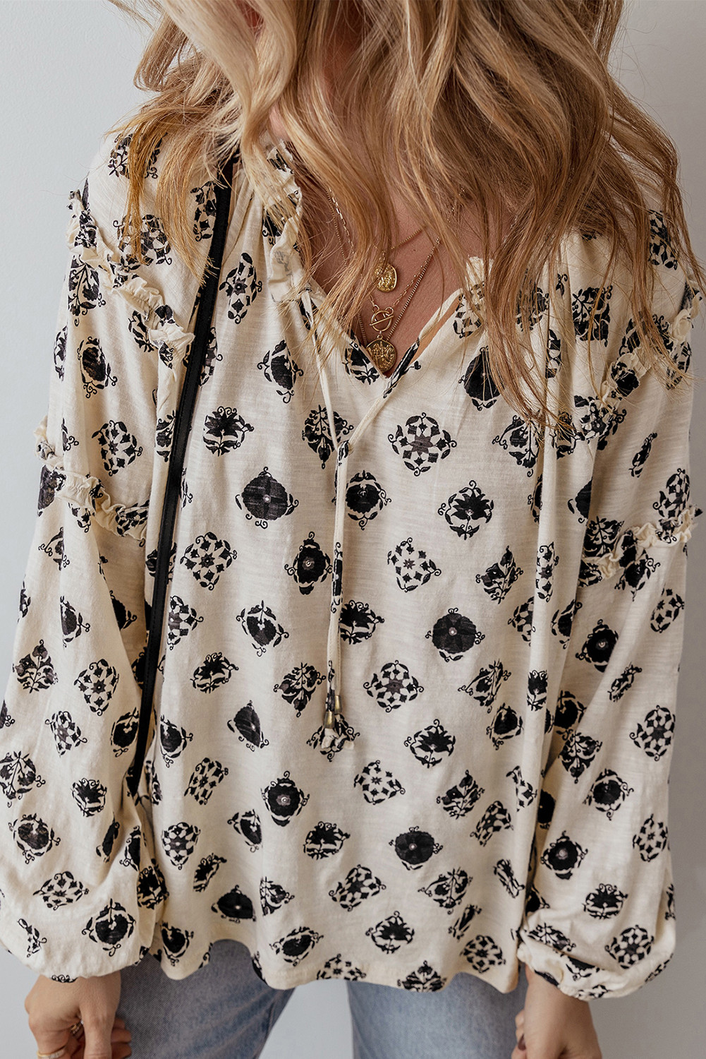 White Flower Print Split Neck Bubble Sleeve Loose Blouse