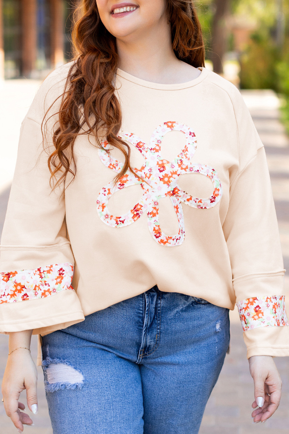 Beige Flower Patched Side Slits Plus Size Top