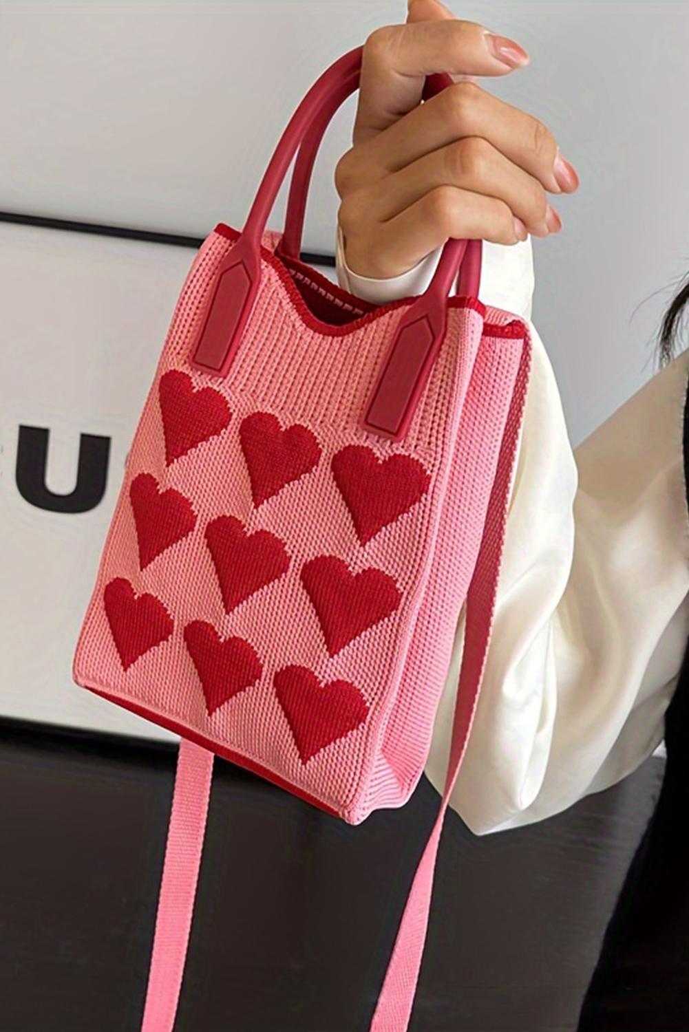 Fiery Red Knit Heart Graphic Phone Shoulder Bag