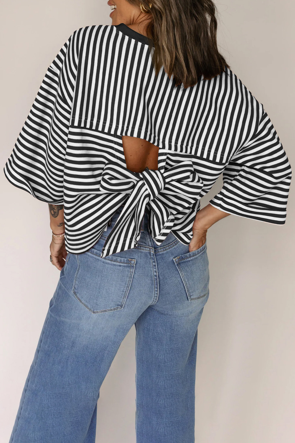 Black Stripe Bowknot Backless T-Shirt