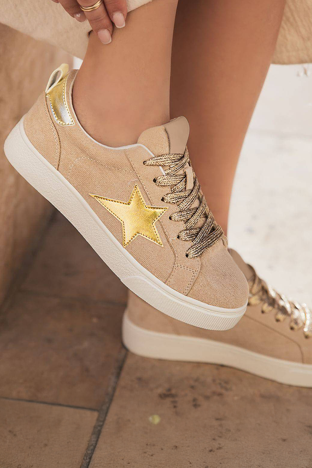 Buckskin Glitter Star Patch Lace Up Shoes