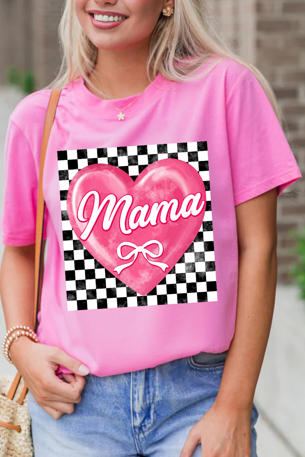 Sachet Pink Checkered Heart Pattern mama Bow Graphic Tee