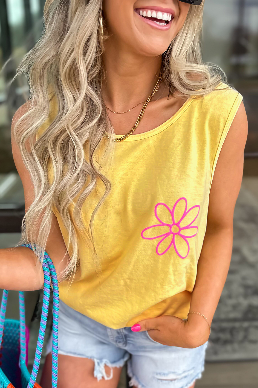 Shewin Wholesale Suppliers Yellow Cream Flower Graphic Summer TANK TOP