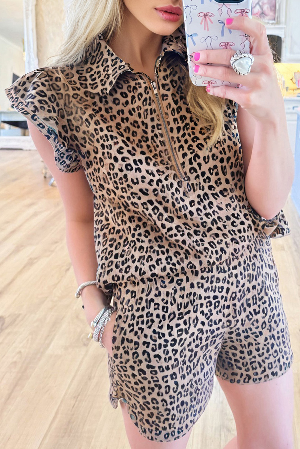Shewin Wholesale Winter Brown Leopard Half ZIPPER Collared Ruffle Sleeve Top and Shorts Set