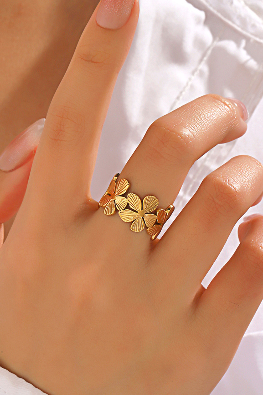 Shewin Wholesale High Quality Gold Flower Minimalist Open RING
