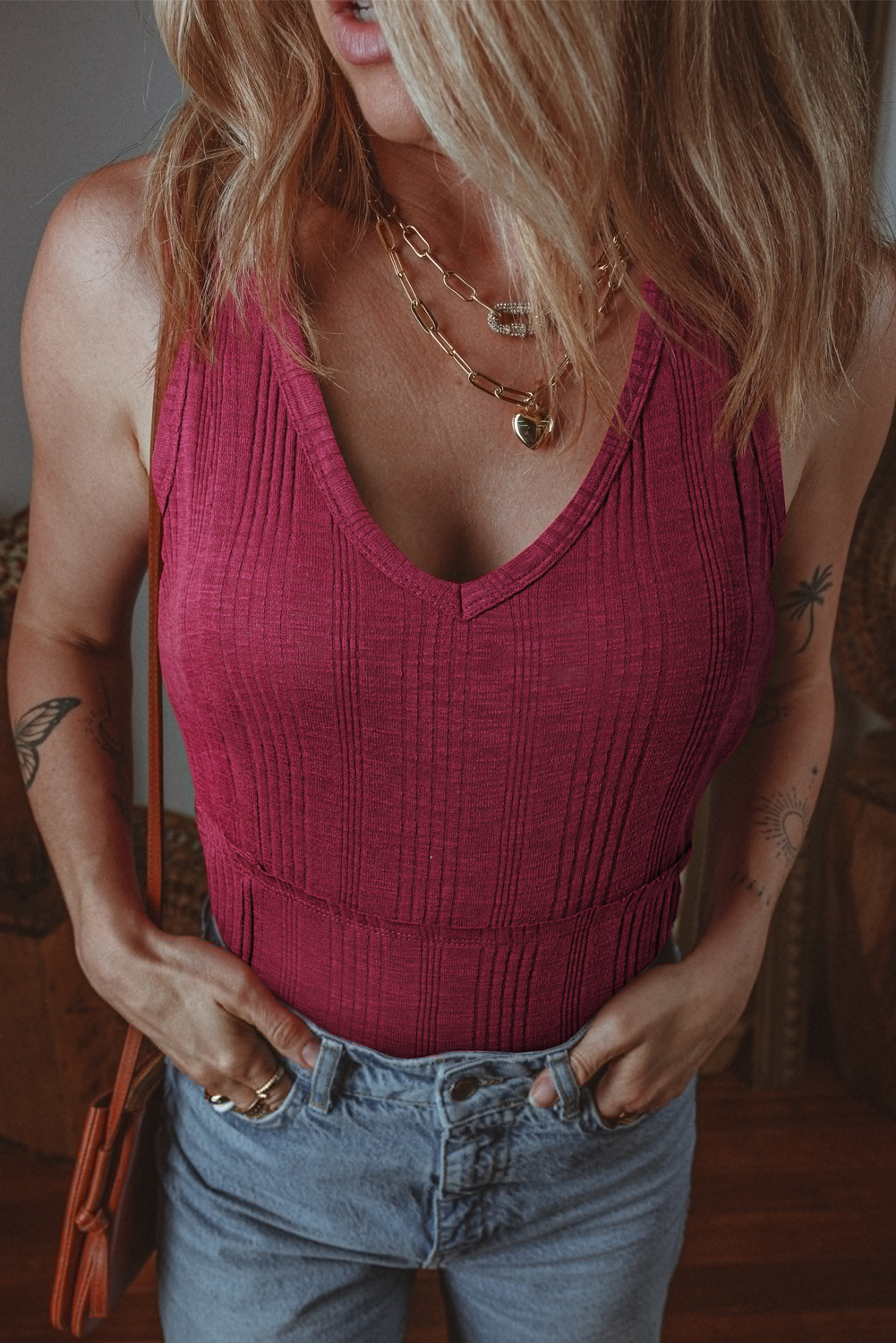 Shewin Wholesale Vendors Red Dahlia Ribbed Textured Exposed Stitching TANK TOP