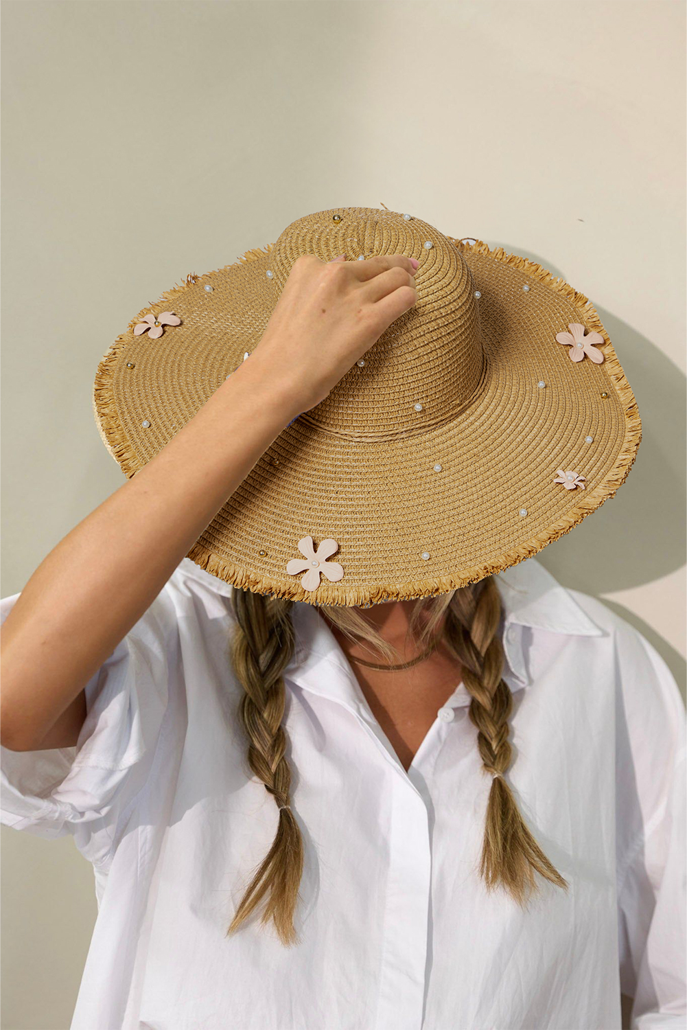 Shewin Wholesale Vendors Camel Woven Flower Sun HAT