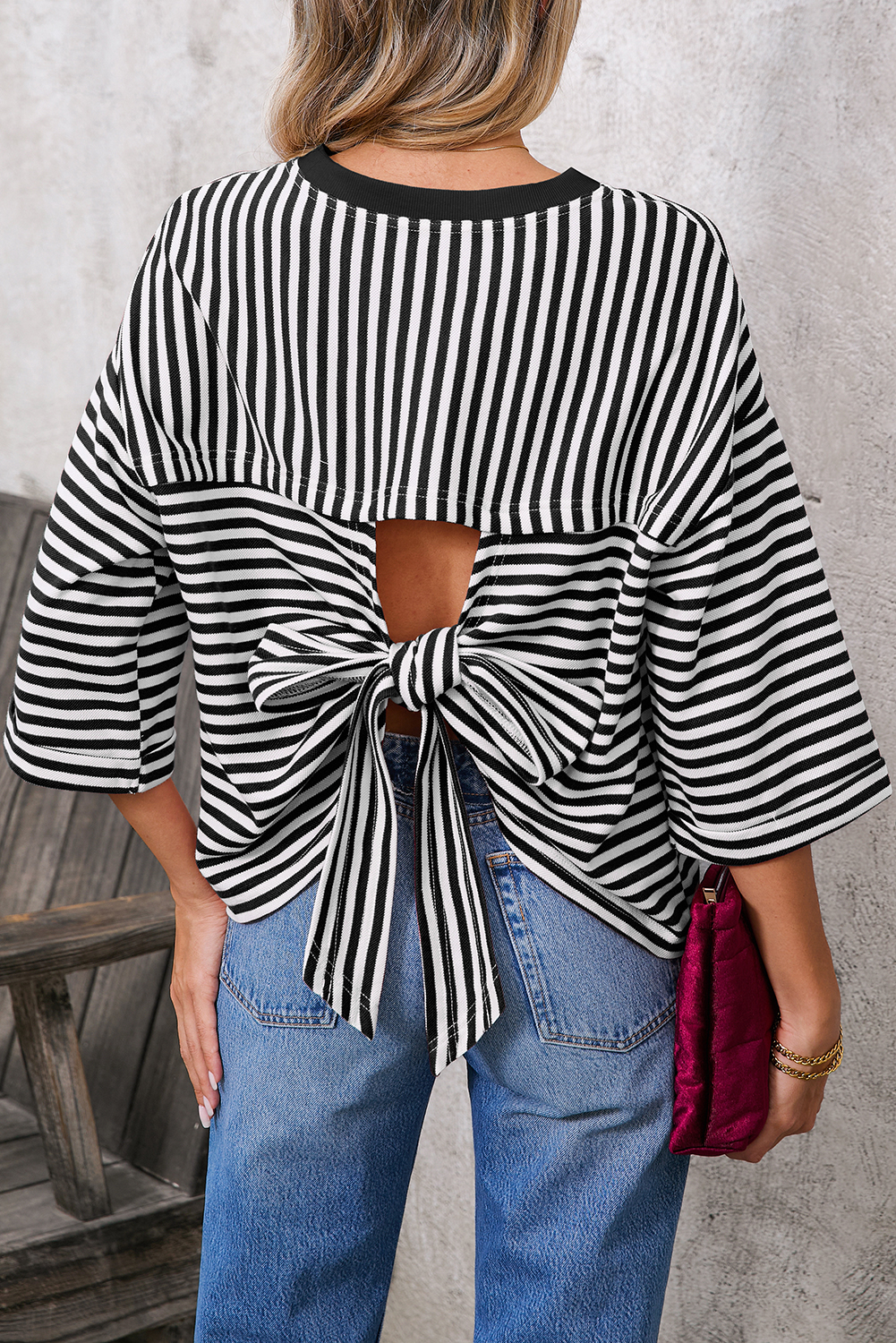 Shewin Wholesale Vendors Black Stripe Bowknot Backless T-SHIRT