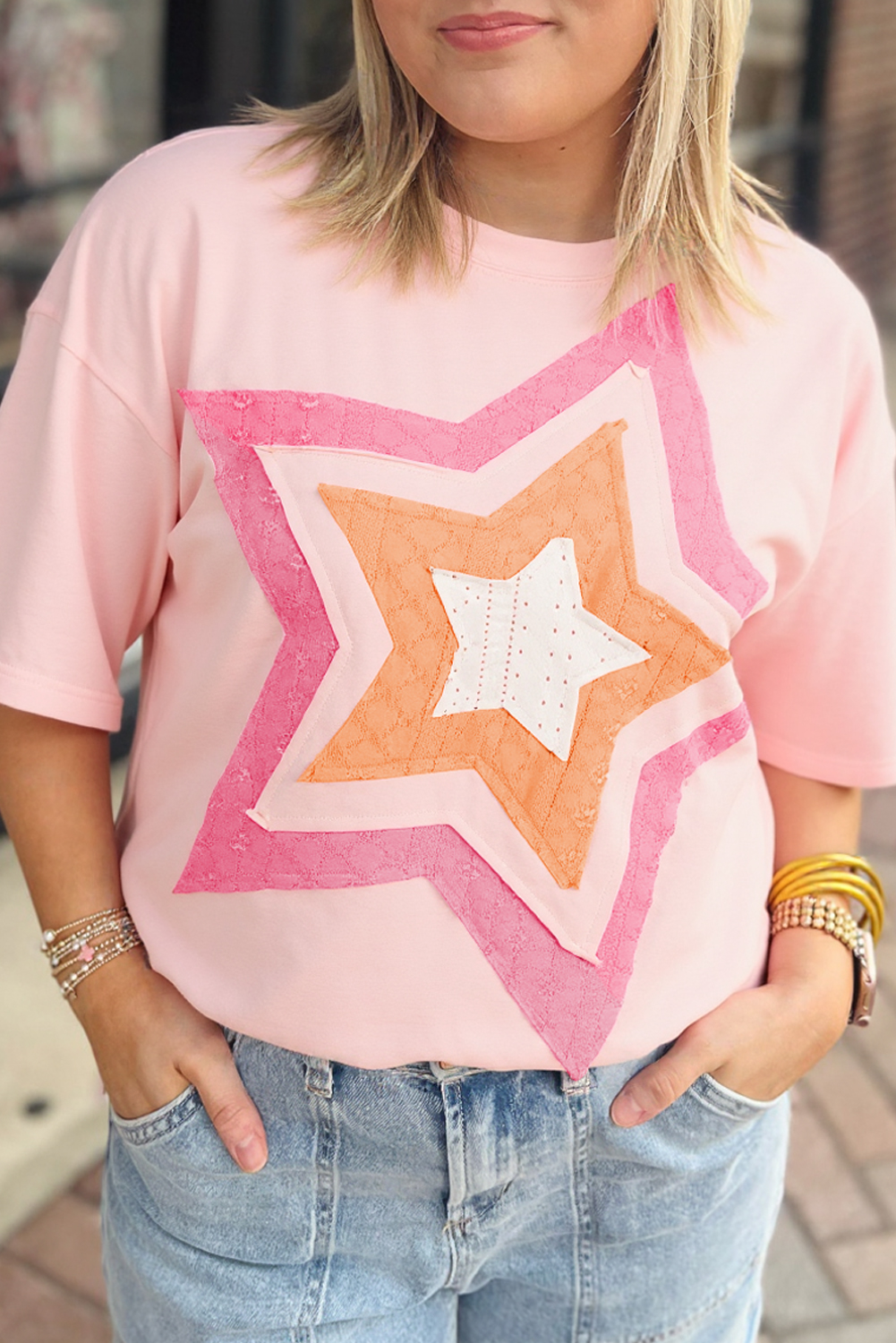 Shewin Wholesale Custom Logo Light Pink Eyelet Colorblock Star Applique Plus Size T SHIRT