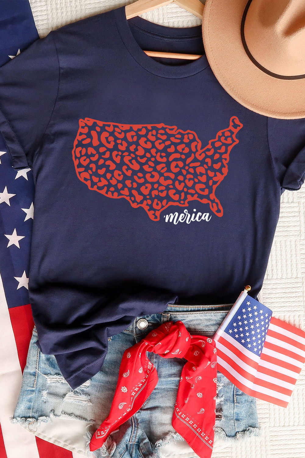 Blue Leopard American Map Graphic Round Neck Independence Day Tee