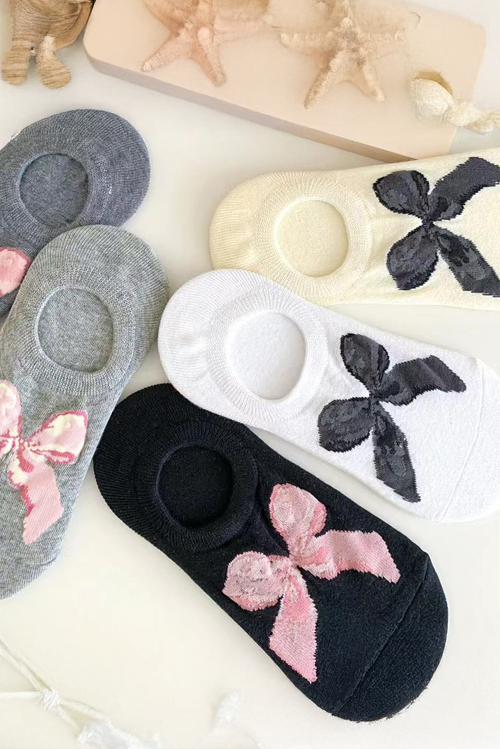 Shewin Wholesale Stores Gray Bow Print Boat SOCKS