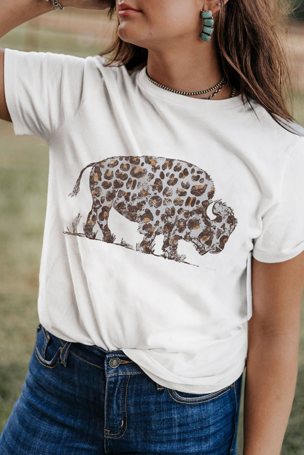 Shewin Wholesale Custom Logo White Leopard WESTERN Buffalo On Plains Graphic Tee
