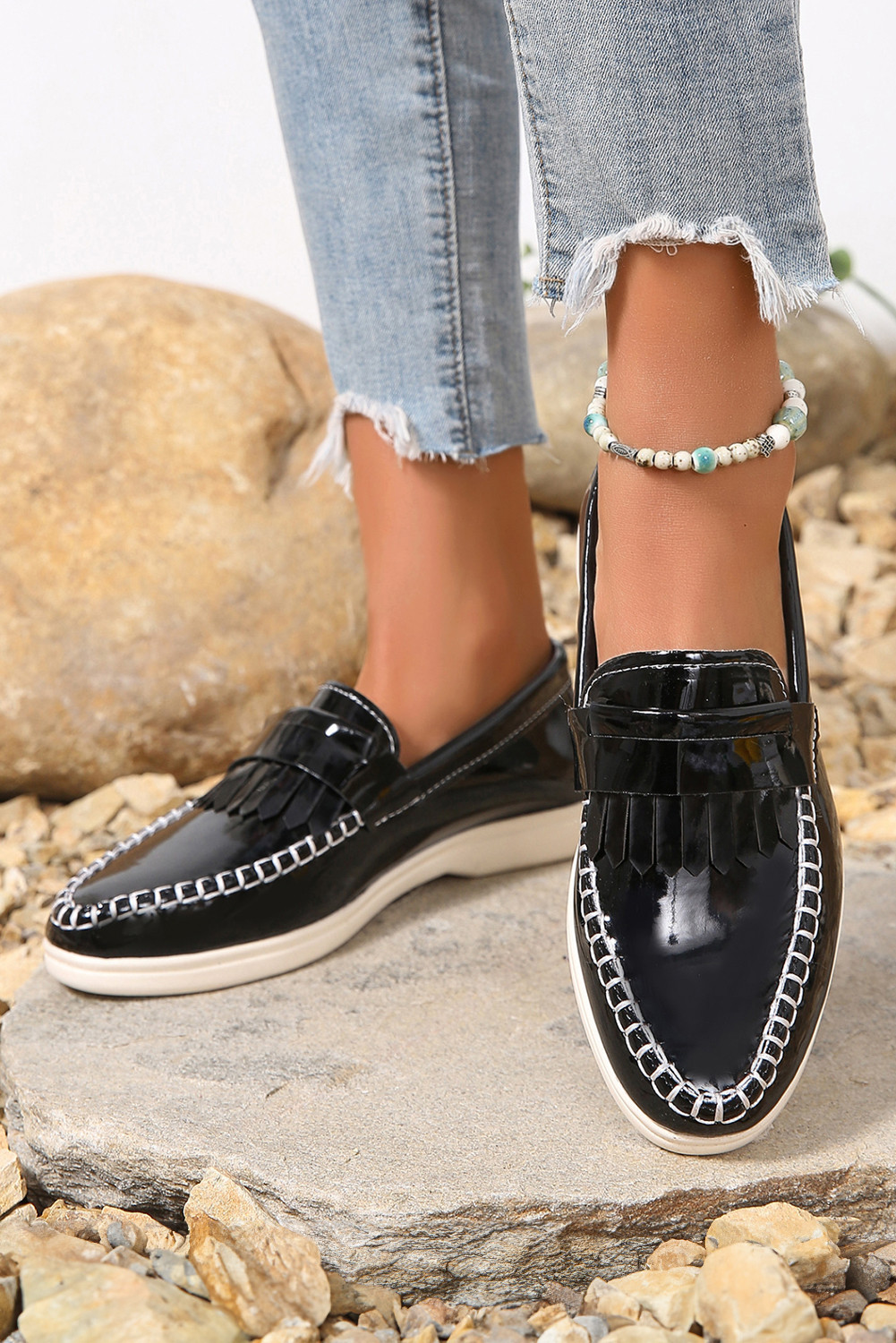 Black Tassel Detail Minimalist Flatform Loafers