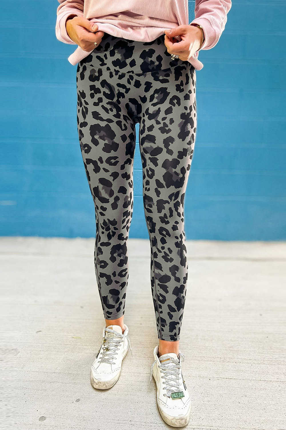 Leggings casuals de cintura alta amb estampat de lleopard gris