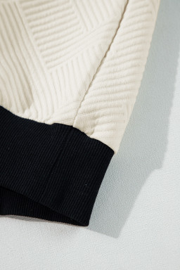 Jet Stream Textured Contrast Trim Raglan Sleeve Top