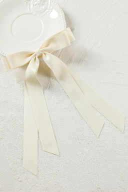 White Elegant Double Bow Hair Clip
